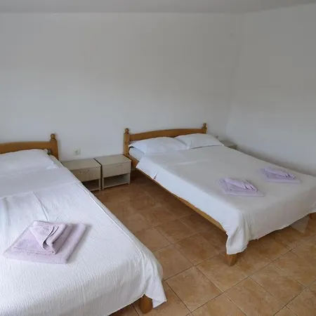 Vila Rara-2
